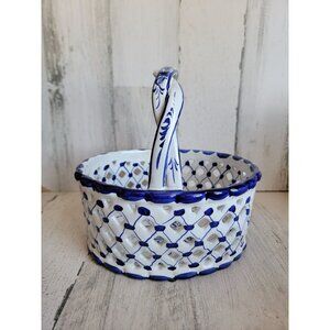 Portugal blue basket cobat‎ white handled porcelain vintage home decor